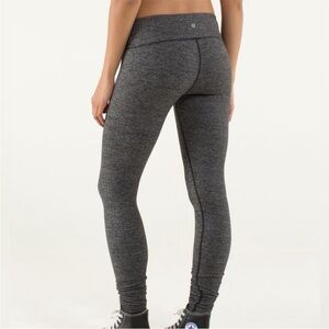 Lululemon Athletica Charcoal Heather Herringbone Fleece Wunder Under Leggings